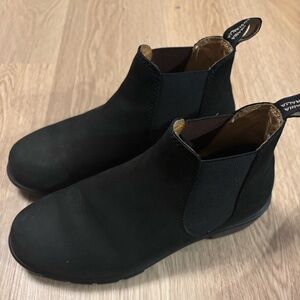Blundstone Black Ankle Chelsea Boots